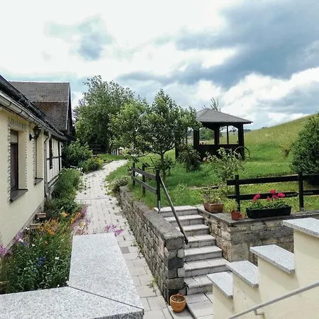 Apartment One-bedroom In Zeulenroda-triebes *